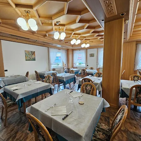 Hotel Ideal 2*